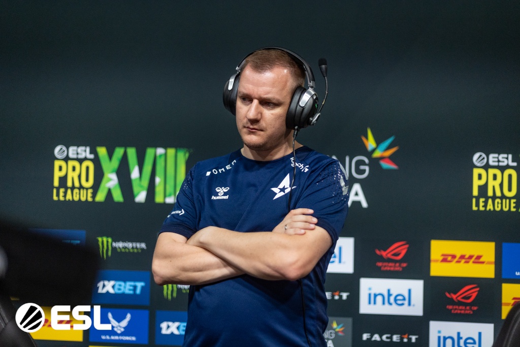 Astralis otpustio trenera