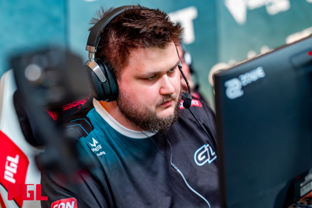  SNAX SIGNED FOR G2 ESPORTS